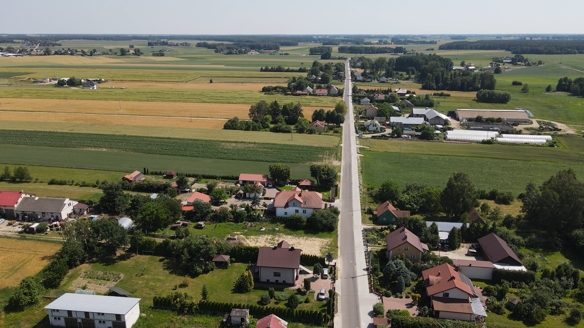 Droga po ukończeniu – widok z drona